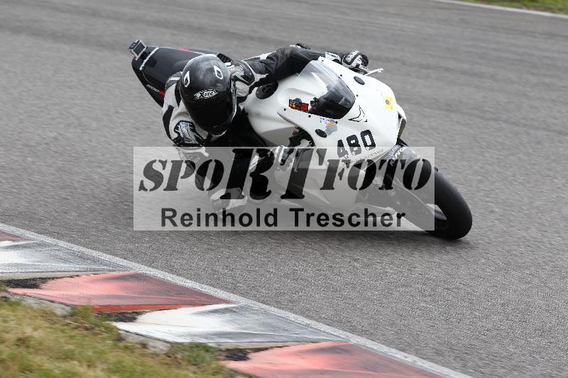 Archiv-2022/13 25.04.2022 Plüss Moto Sport ADR/Freies Fahren/480